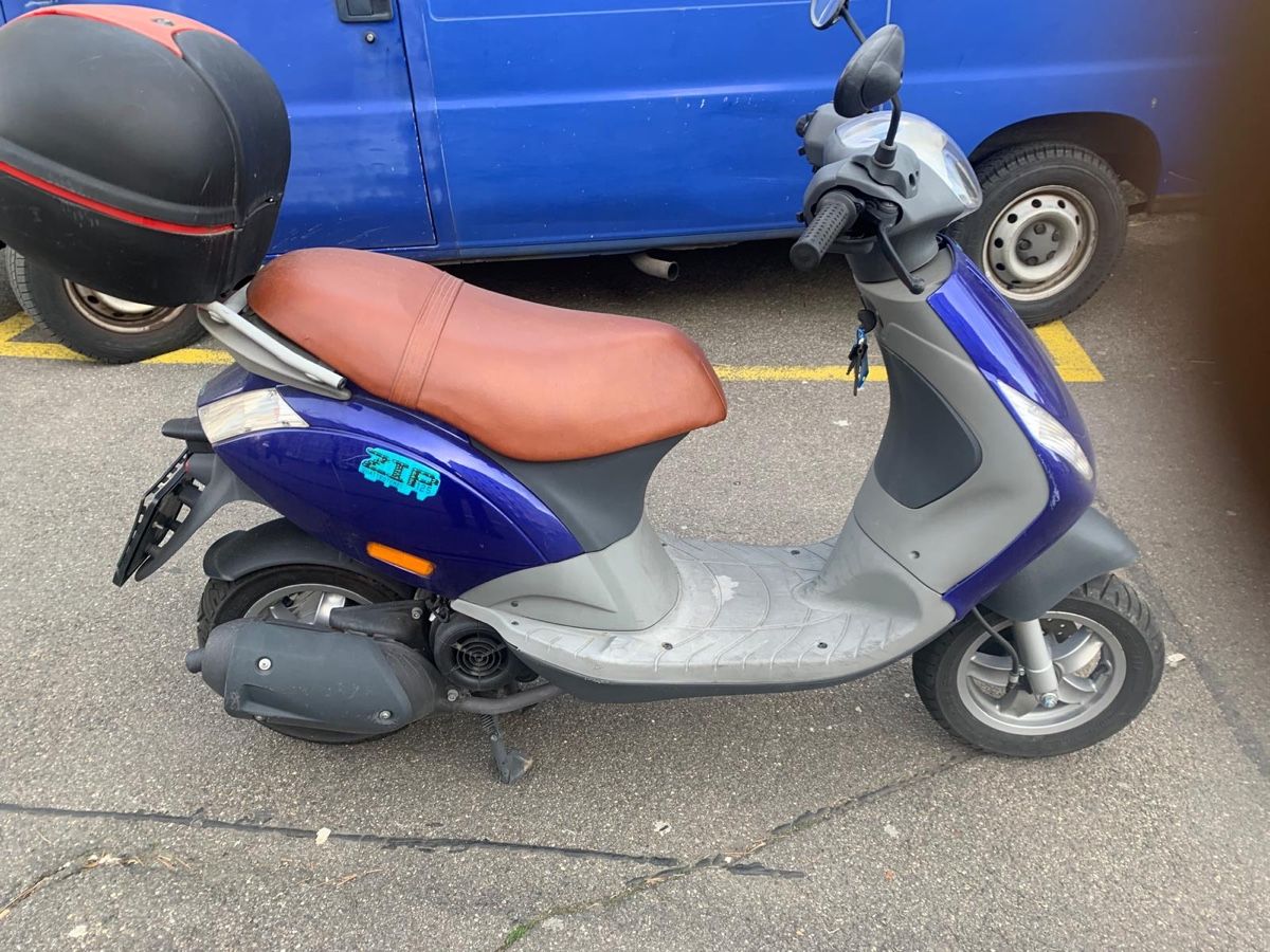Scooter: Piaggo Zip 125 – Usato da Zürich venduto da loml_gaso 1
