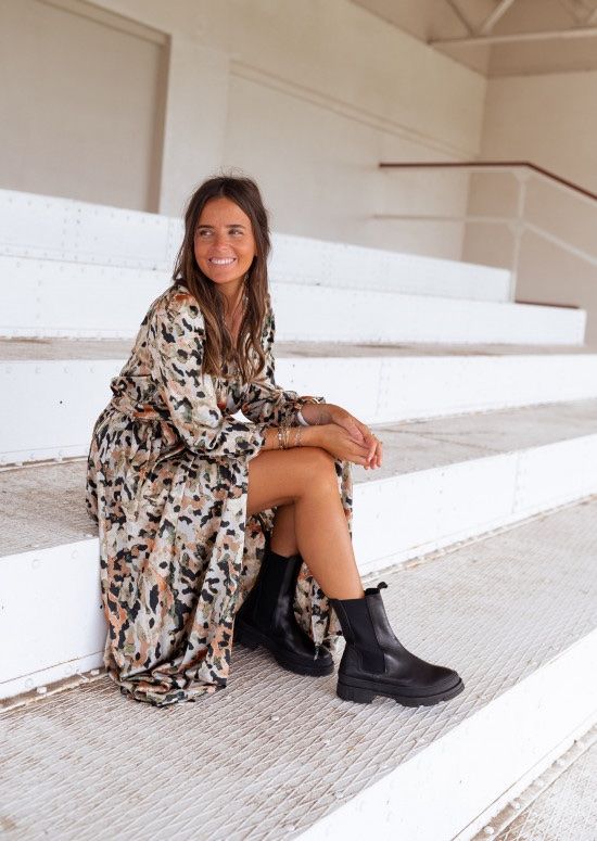 Vestiti: Robe longue beige taille S-M comme neuve – Nuovo (secondo la descrizione) da Treyvaux venduto da MLRL 8