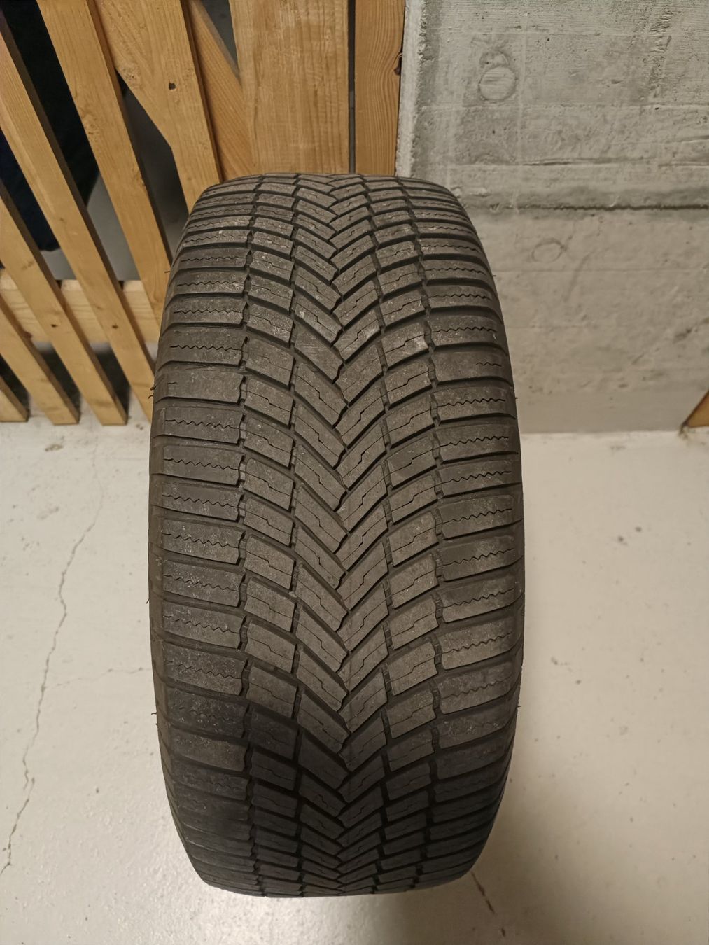 Bridgestone Pneumatici & Ruote complete: Brigestone – Usato da Oftringen venduto da ch-teddy 1