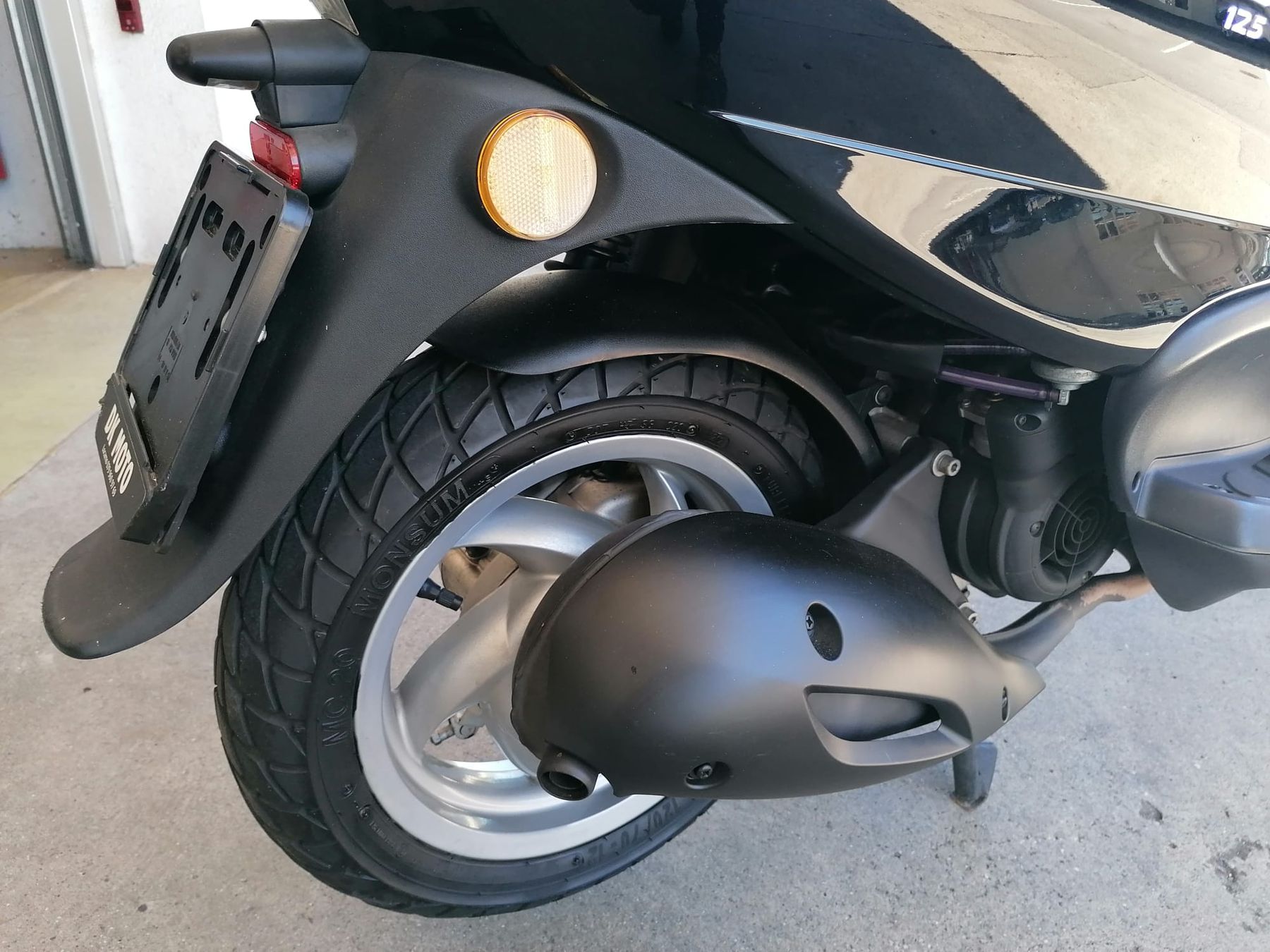 Piaggio Scooters: Piaggio Fly 125  – D'occasion à Mendrisio par sel_xhx9 3