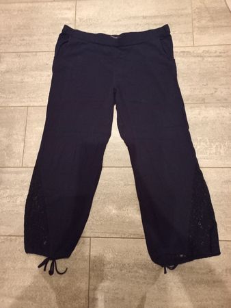 Musselin-Hose von Sara Lindholm, Gr.52, ungetragen