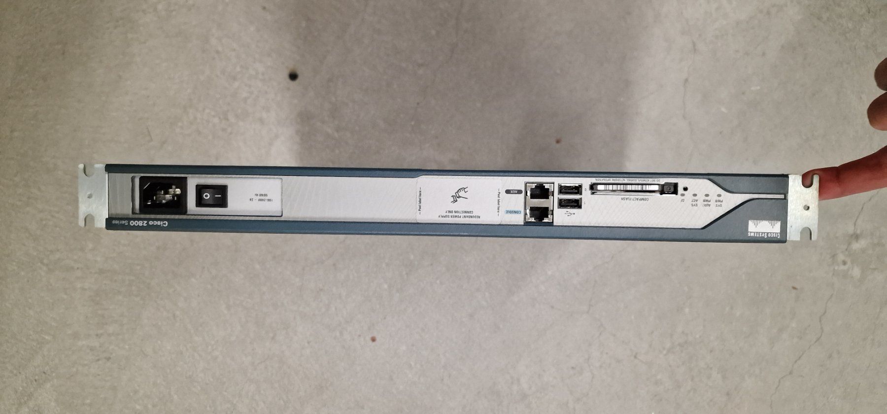 Modem & Router: Cisco 2800 Series 2811 Integrated Service Router – Usato da Gerlafingen venduto da diotech