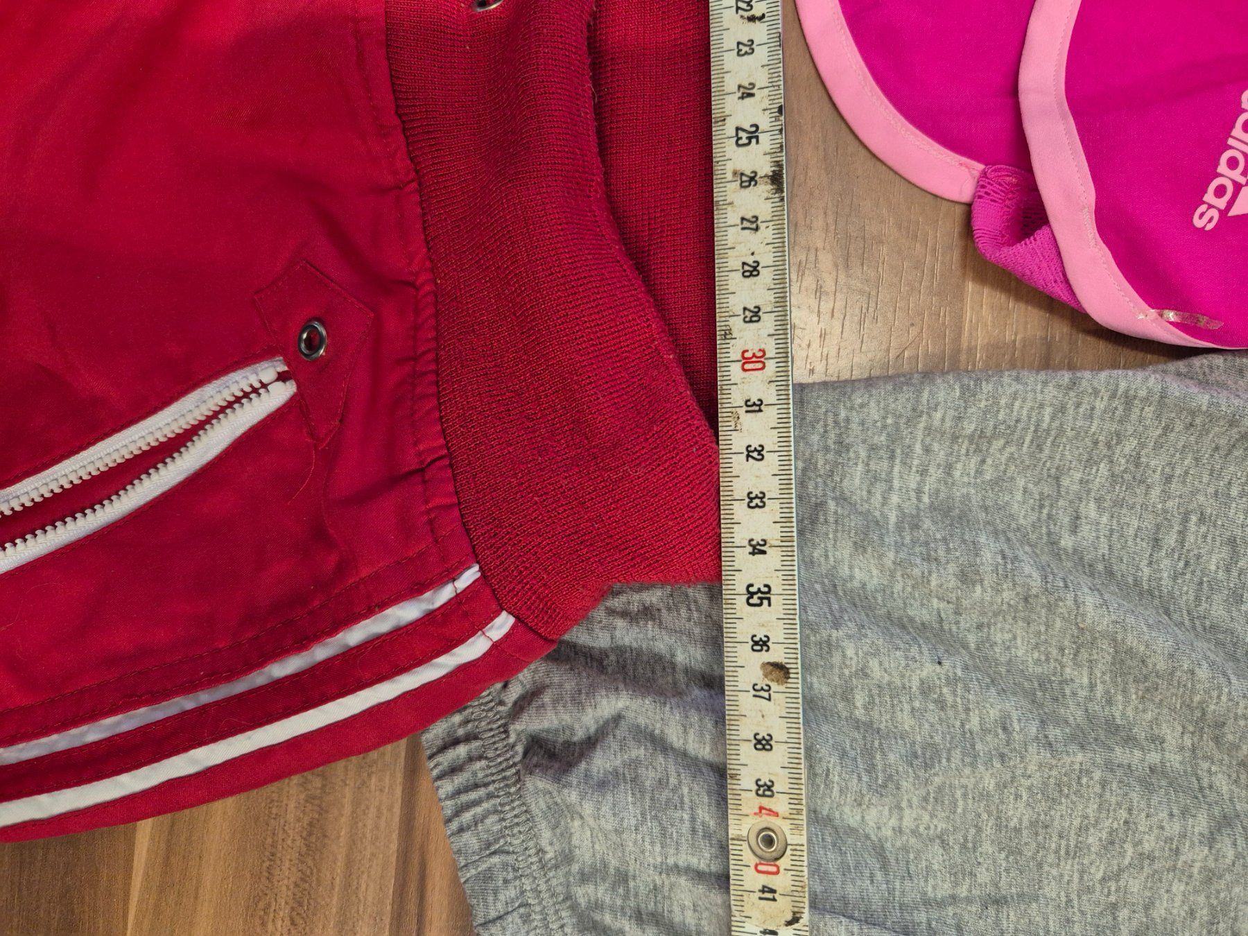 Hosen: 1 Sporthosen  Gr. M, K8 – Gebraucht aus Schwarzenburg von flamingo1970 3