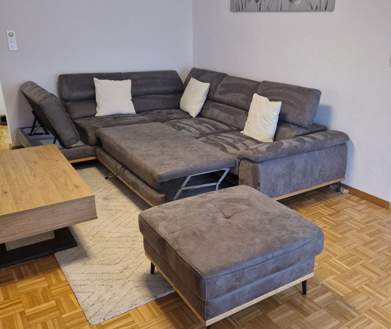 Sofas: Wohnlandschaft – Gebraucht aus Wil SG von Mangaa 1