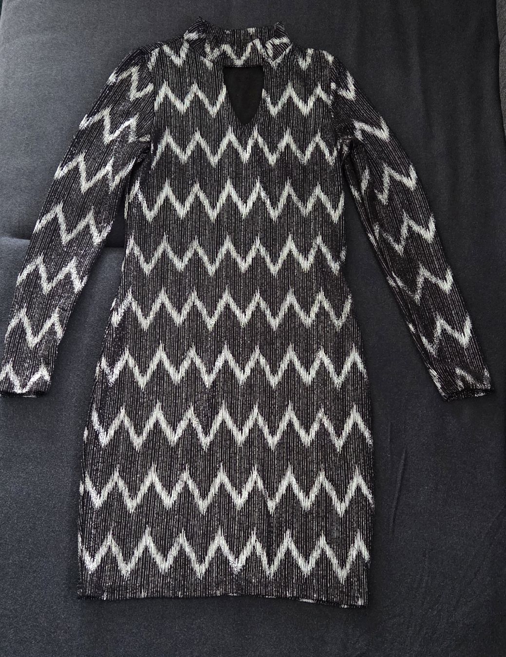 Only Kleider: Schwarze und silberne Only Partykleid – Neu (gemäss Beschreibung) aus Belp von mar_wyp6