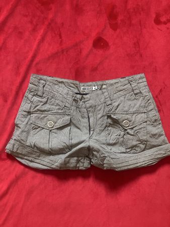 Quiksilver Shorts, Gr. 28, Top Zustand für den Sommer!