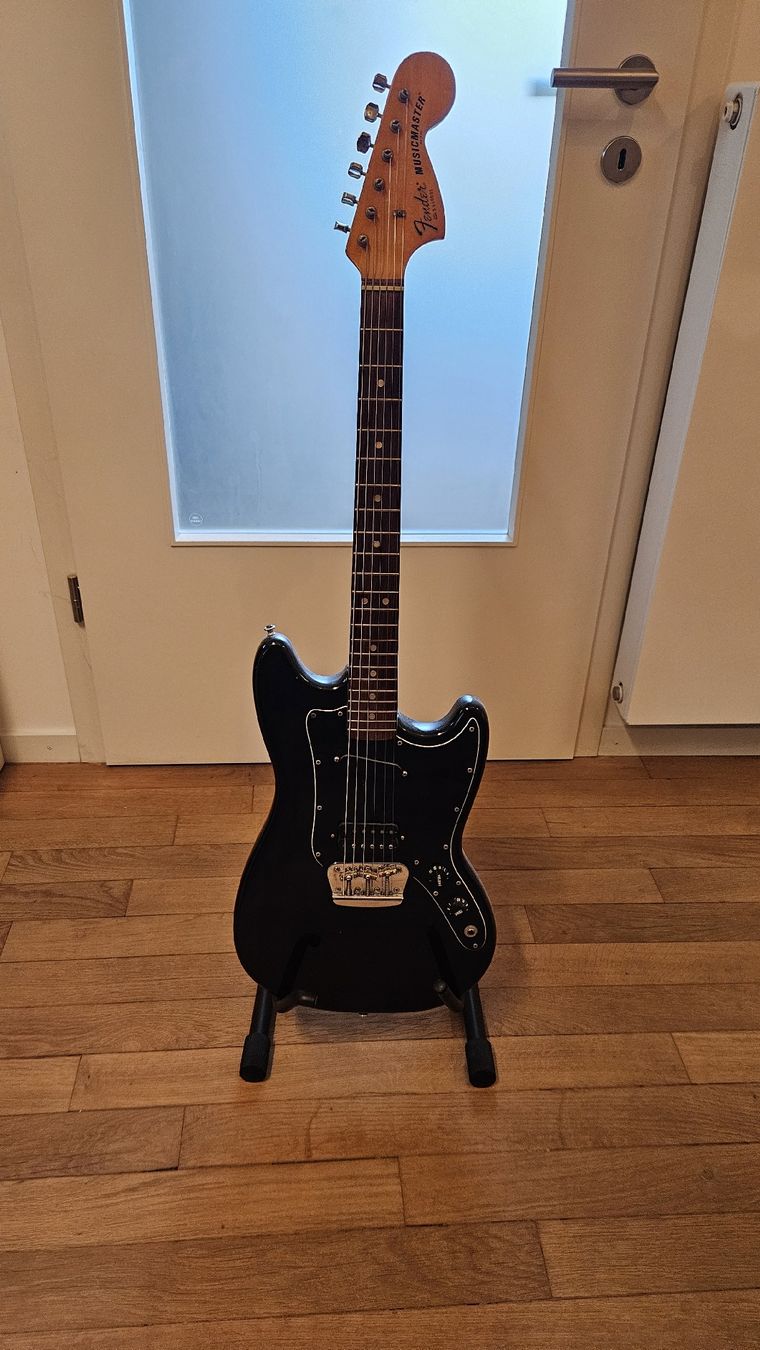 Fender Instruments de musique: Musicmaster Fender de 1977 – D'occasion à Yverdon-les-Bains par ac_dric