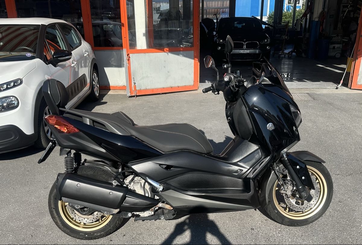 Yamaha Scooters: Xmax 300 tech max 2022 16000km – Gebraucht aus Meyrin von ton_rv2p 2