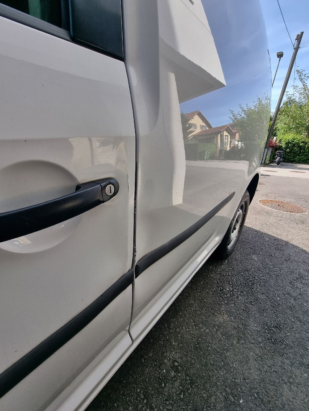 VW Veicoli commerciali: VW Caddy 1.0 TSI / 81'800km / 2020 – Usato da Courtepin venduto da Arliind 9