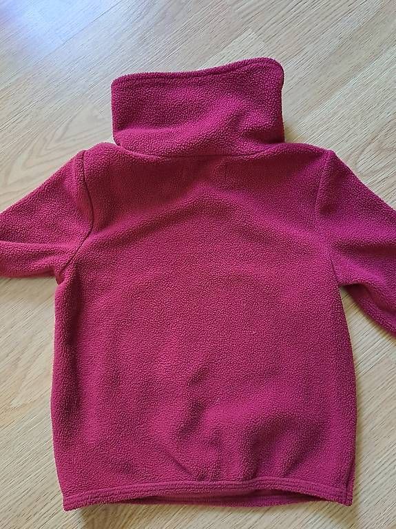 C&A Maglioni & Felpe: Flauschiger Fleece-Pullover - Grösse 104 – Nuovo (secondo la descrizione) da Rotkreuz venduto da Blubberli1 1