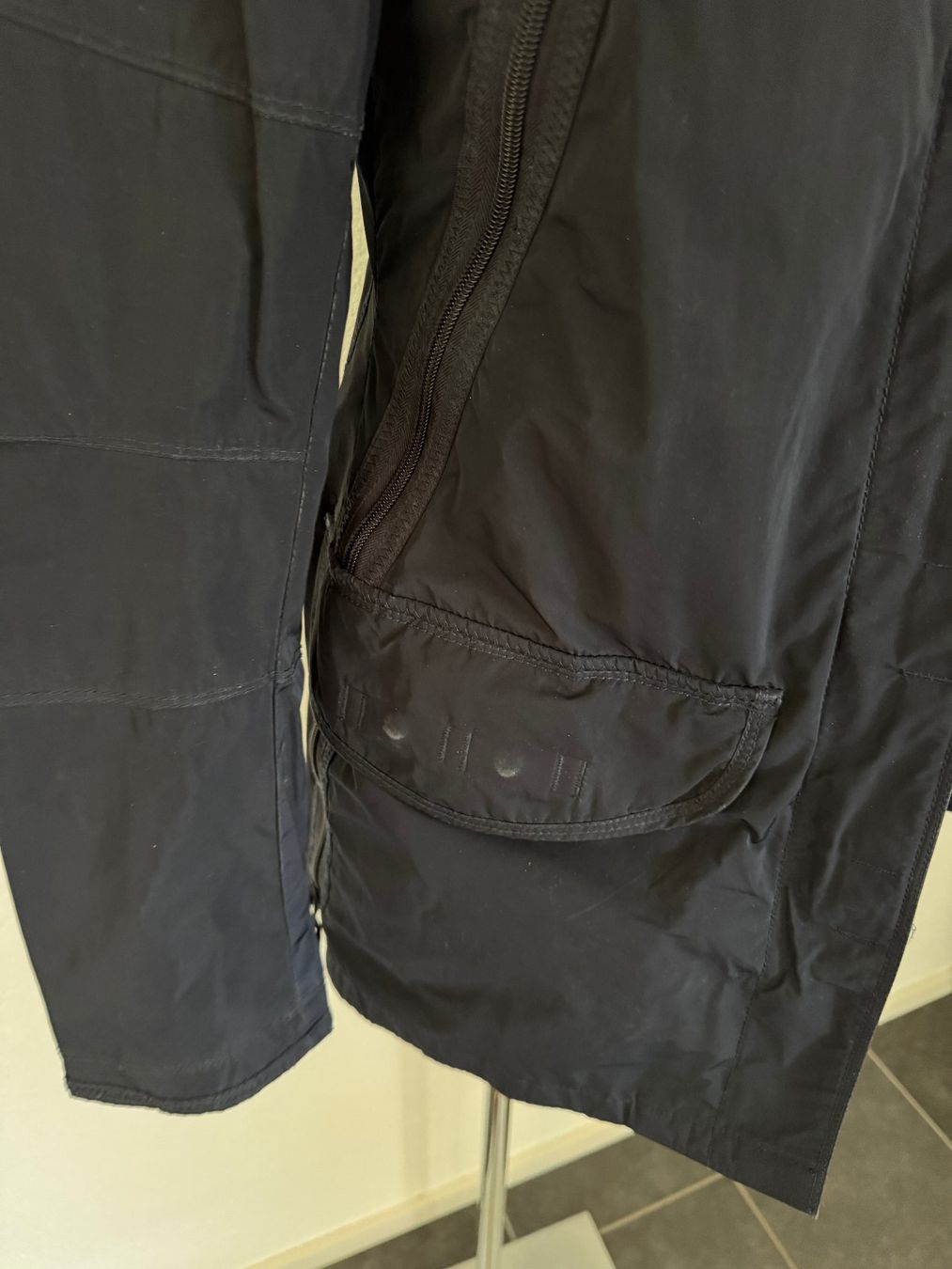 Parajumpers Giacche: PARAJUMPERS Übergangsjacke Gr S tailliert – Usato da Berg am Irchel venduto da Zweiti_Chance 4