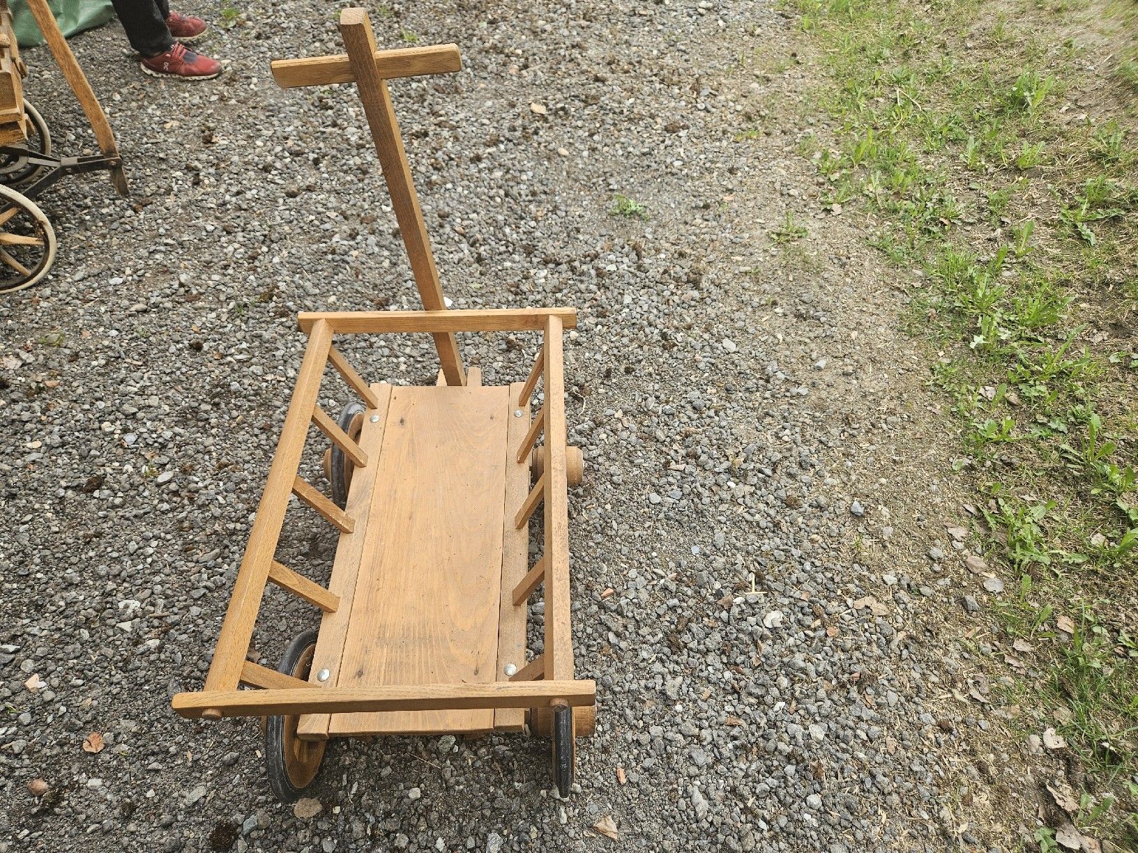 Carriole: antikes kinder leiterwägali – Usato da Obersaxen venduto da rapausa 4