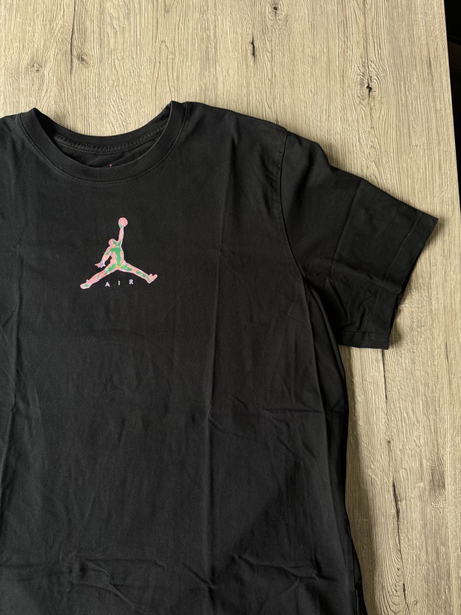 Jordan T-shirt: Jordan Shirt – Usato da Villmergen venduto da van_xv9t