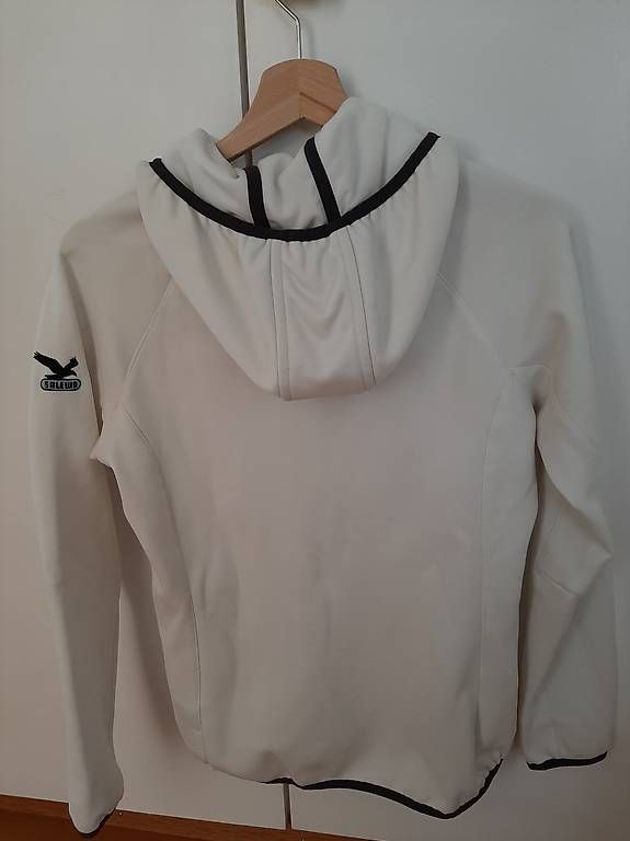 Giacche: Salewa Jacke; Grösse 38 / weiss – Usato da Bülach venduto da Debbie017 1