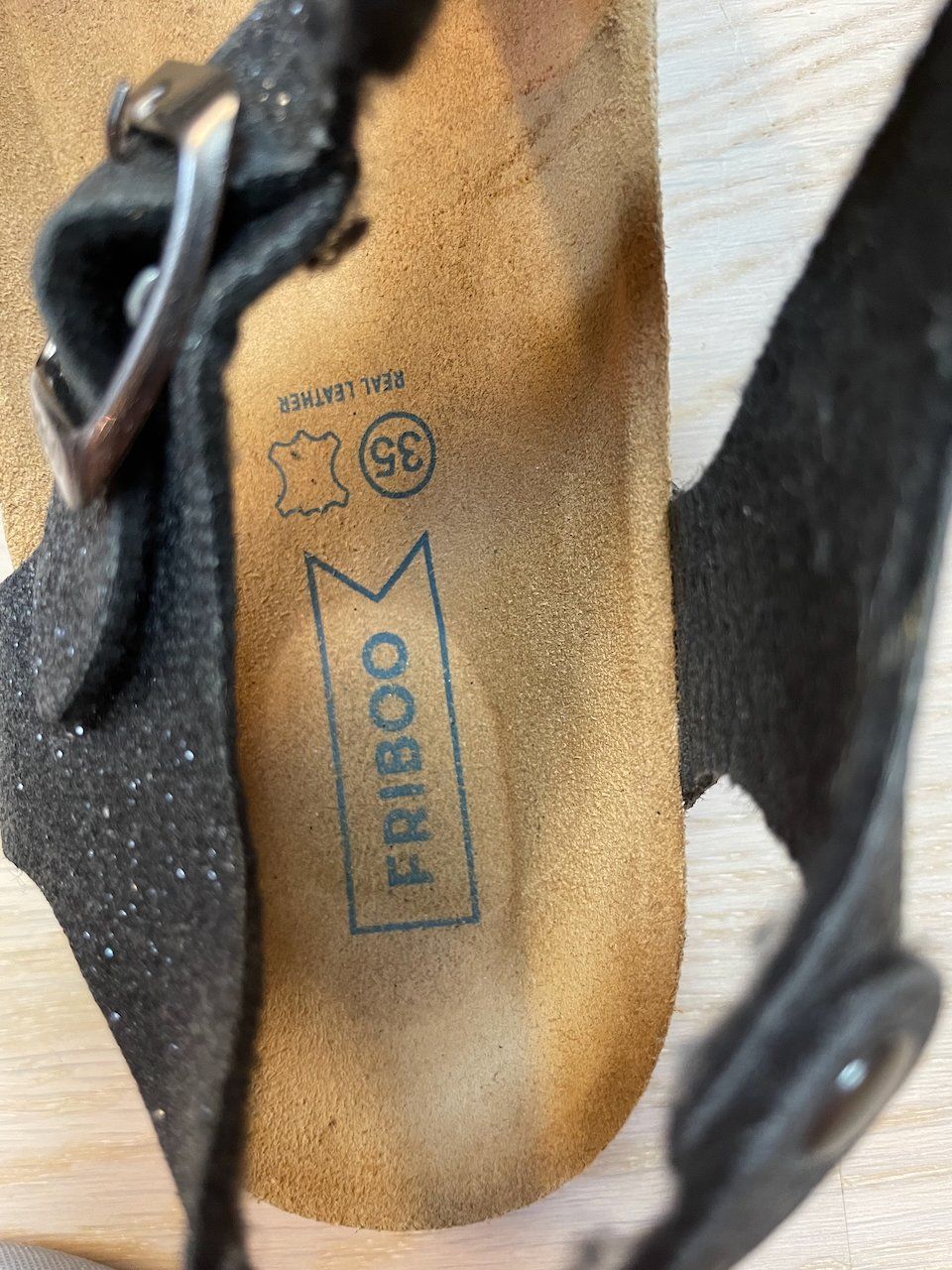 Friboo Scarpe per ragazzi: FRIBOO Sandalen Grösse 35 – Usato da Zürich venduto da 0parker0 1