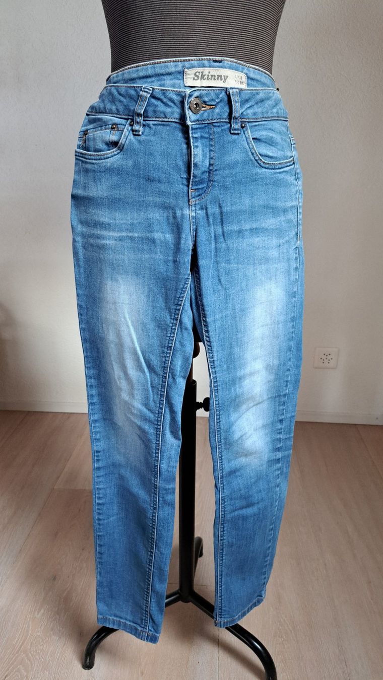 Jeans: Skinny Jeans – Usato da Reutigen venduto da IrisFashion