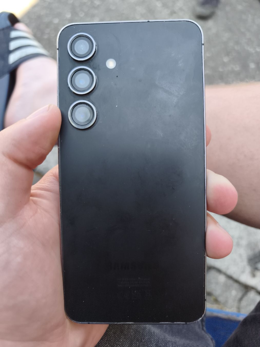 Samsung Telefoni cellulari / Smartphones: s24 – Usato da Huttwil venduto da rap_hk9z