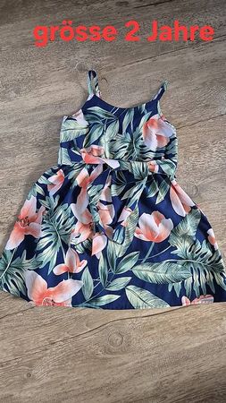 3 neue sommerkleider 98/104