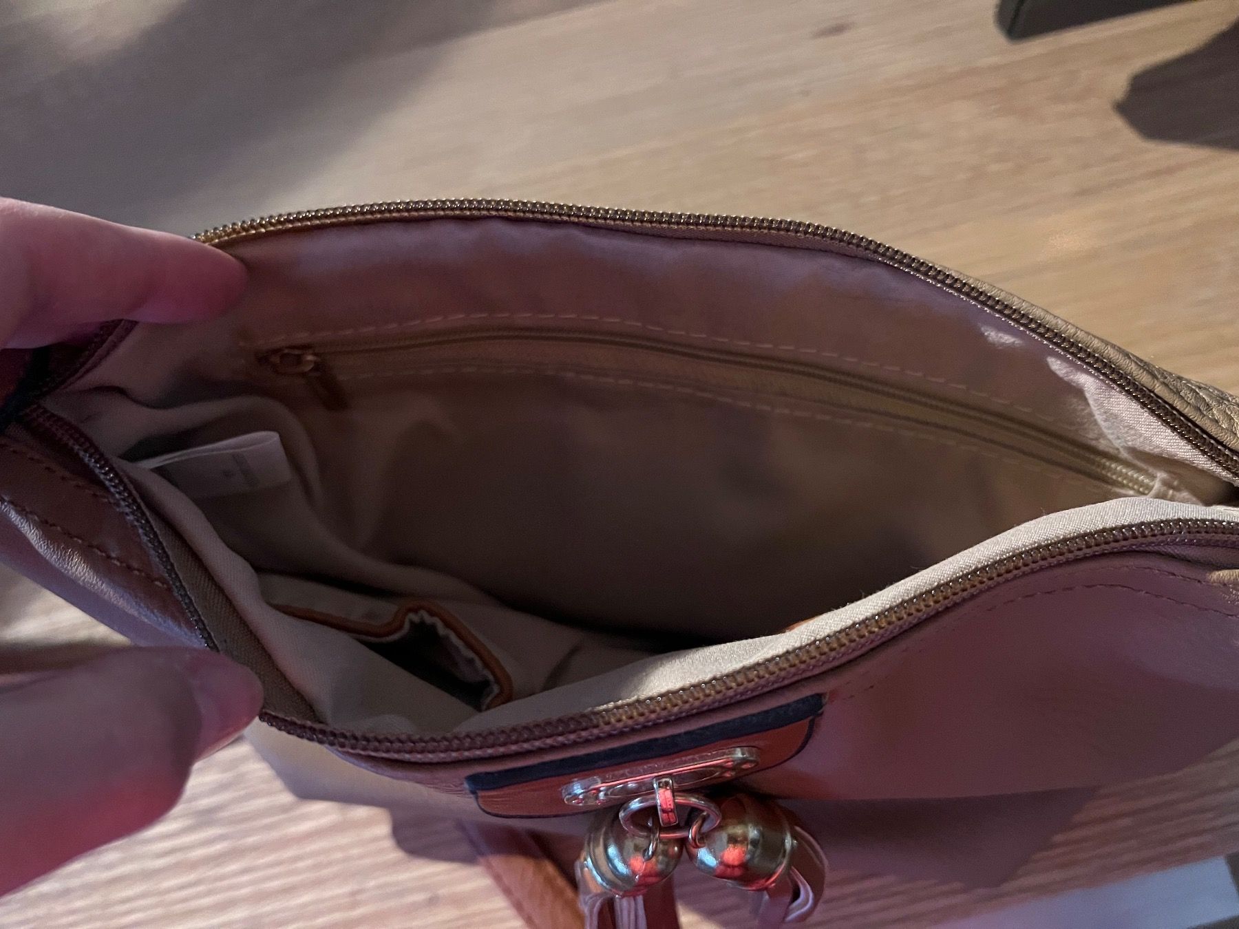 Sonstige Kleidung & Accessoires: Sac à bandoulière – Gebraucht aus Charmey (Gruyère) von ya_12 3