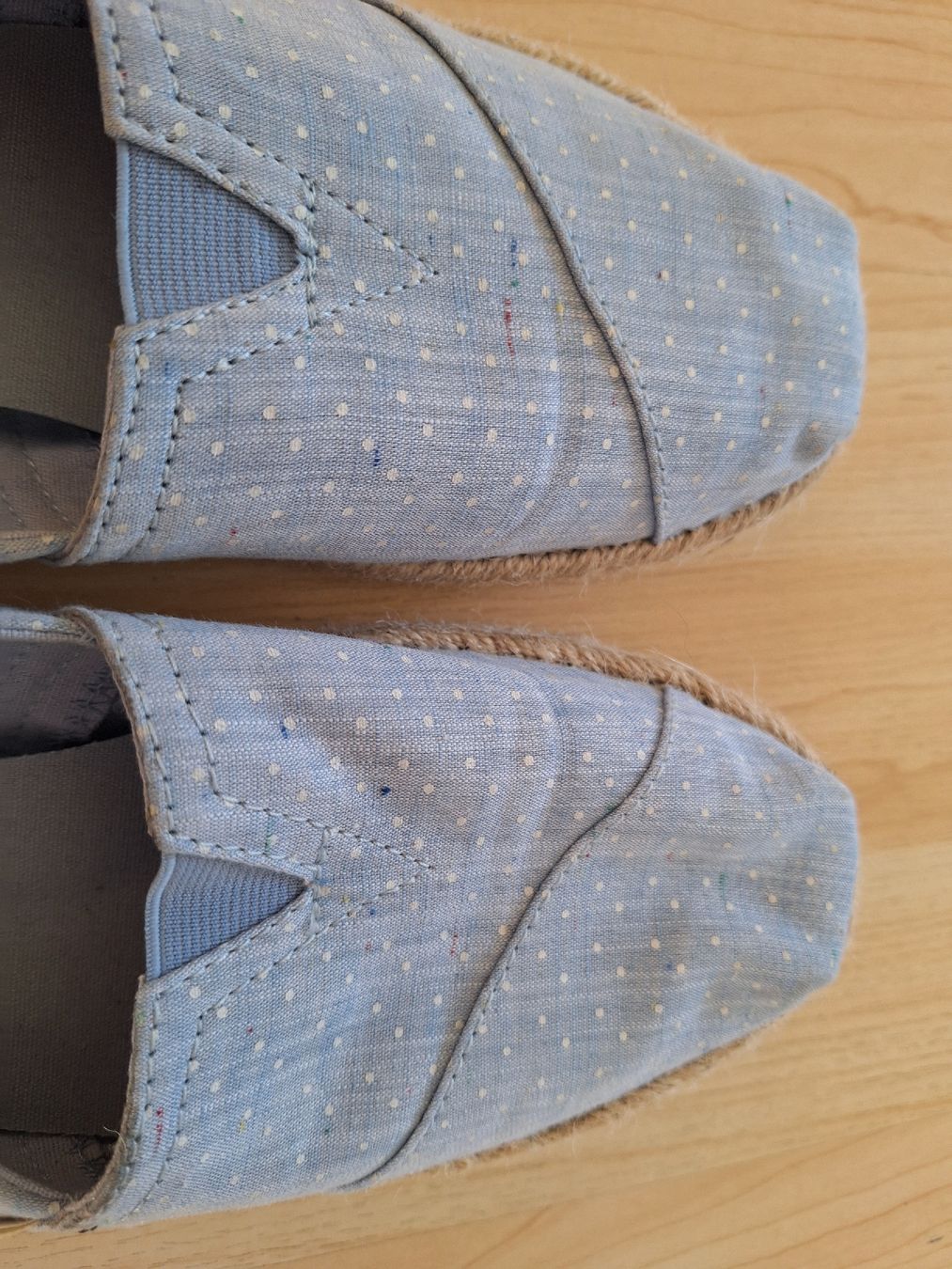 Toms Damenschuhe: TOMS in der Grösse 8.5 – Gebraucht aus Kreuzlingen von ng3 1