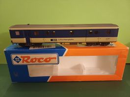 Roco Gepäckwagen der BLS