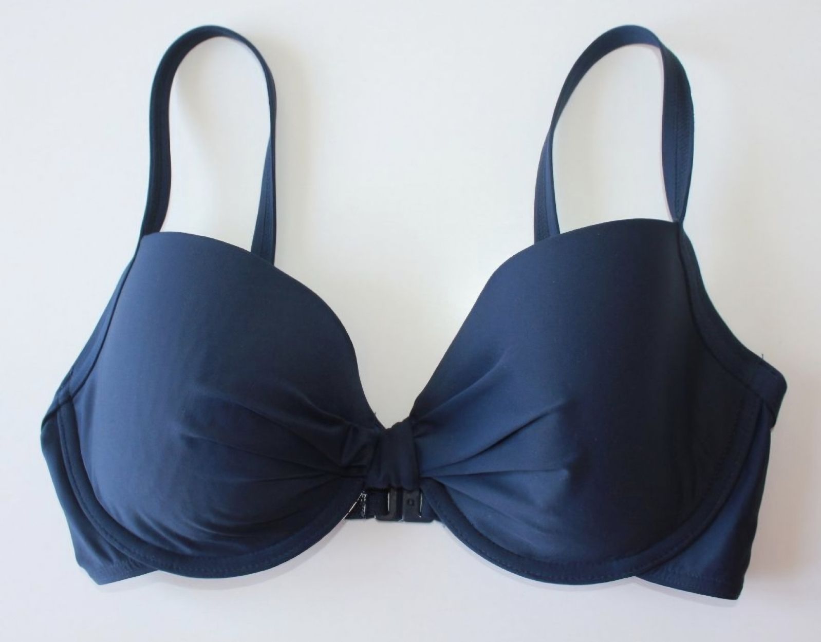 Costumi da bagno & Bikini: Bikini Oberteil Gr. 38 D – Nuovo (secondo la descrizione) da Igis venduto da Tiggers1