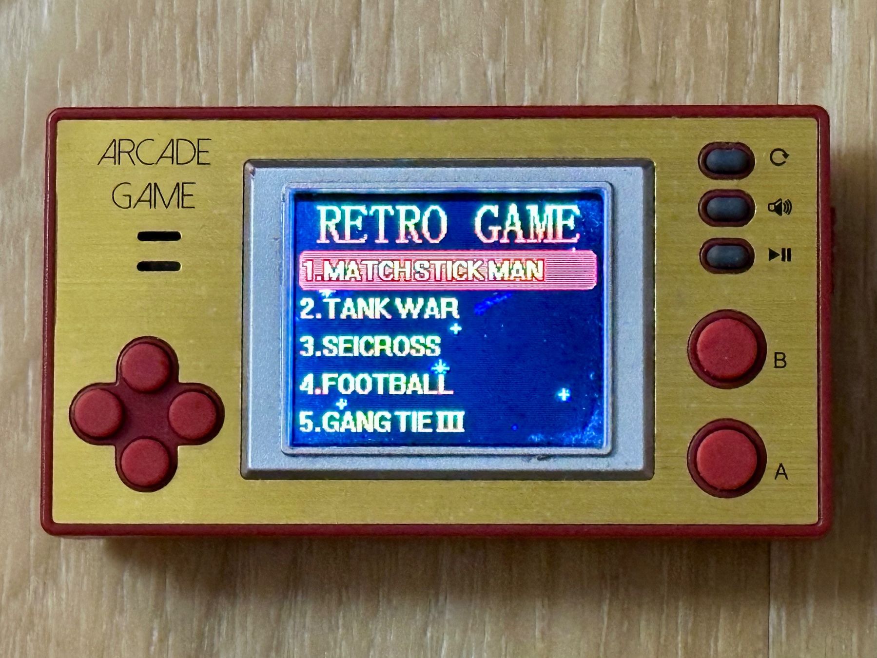 Consoles: Console Retro Arcade Game Portatile, 200 giochi! – D'occasion à Novazzano par my_market_place97