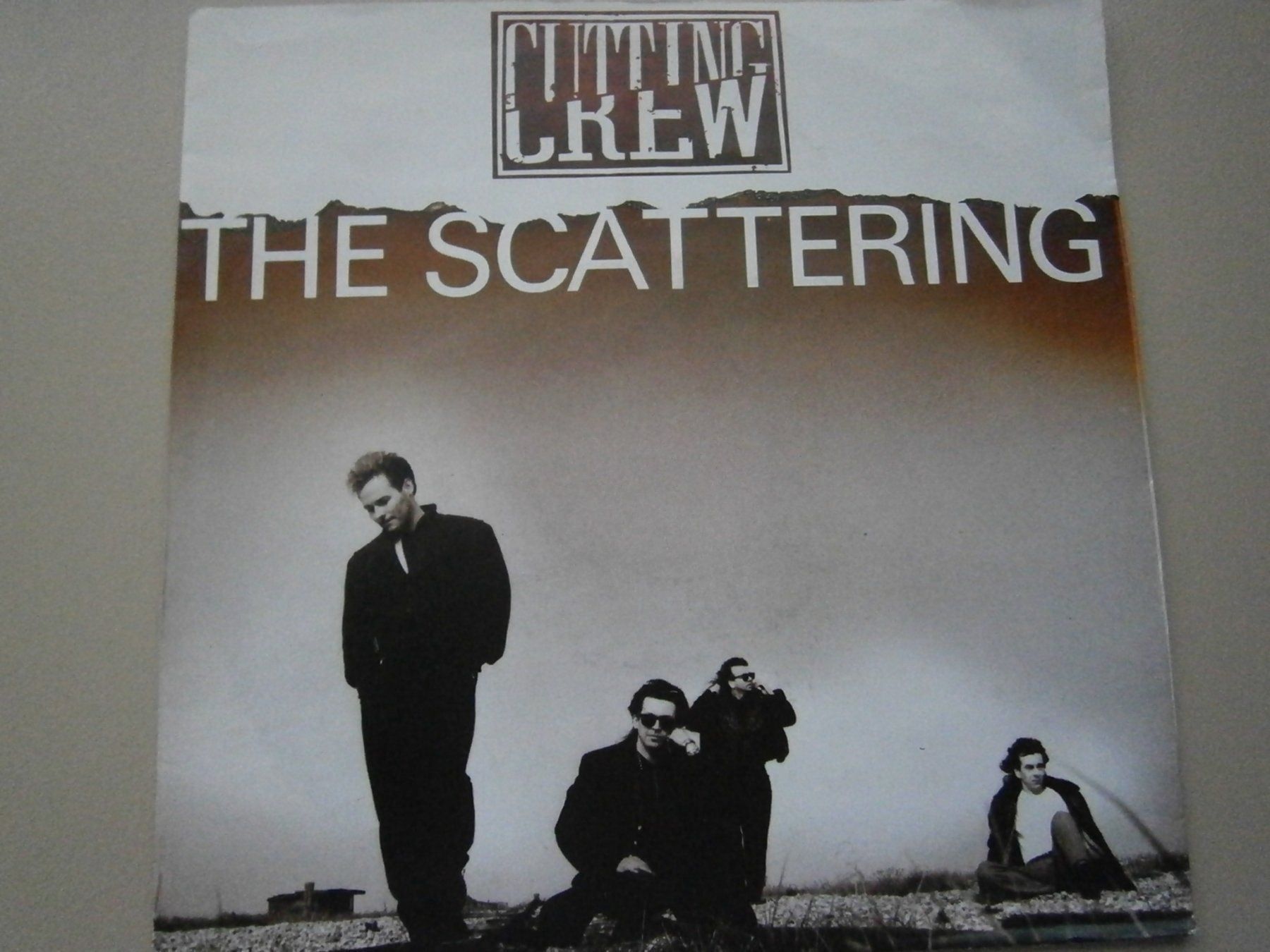 Schallplatten: Vinyl-Single Cutting Crew - The Scattering – Gebraucht aus Langenthal von Modo39