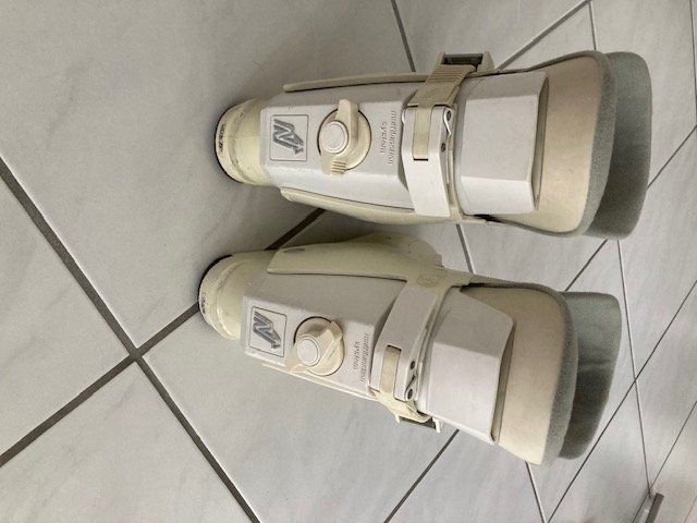 Nordica Scarpe da donna: Damen-Skischuhe – Usato da Kappelen venduto da eun_cjq2 2