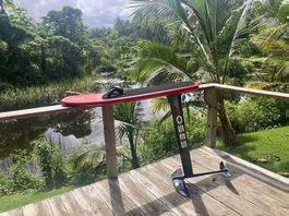 Moses Vorace 101 Race Foil Board
