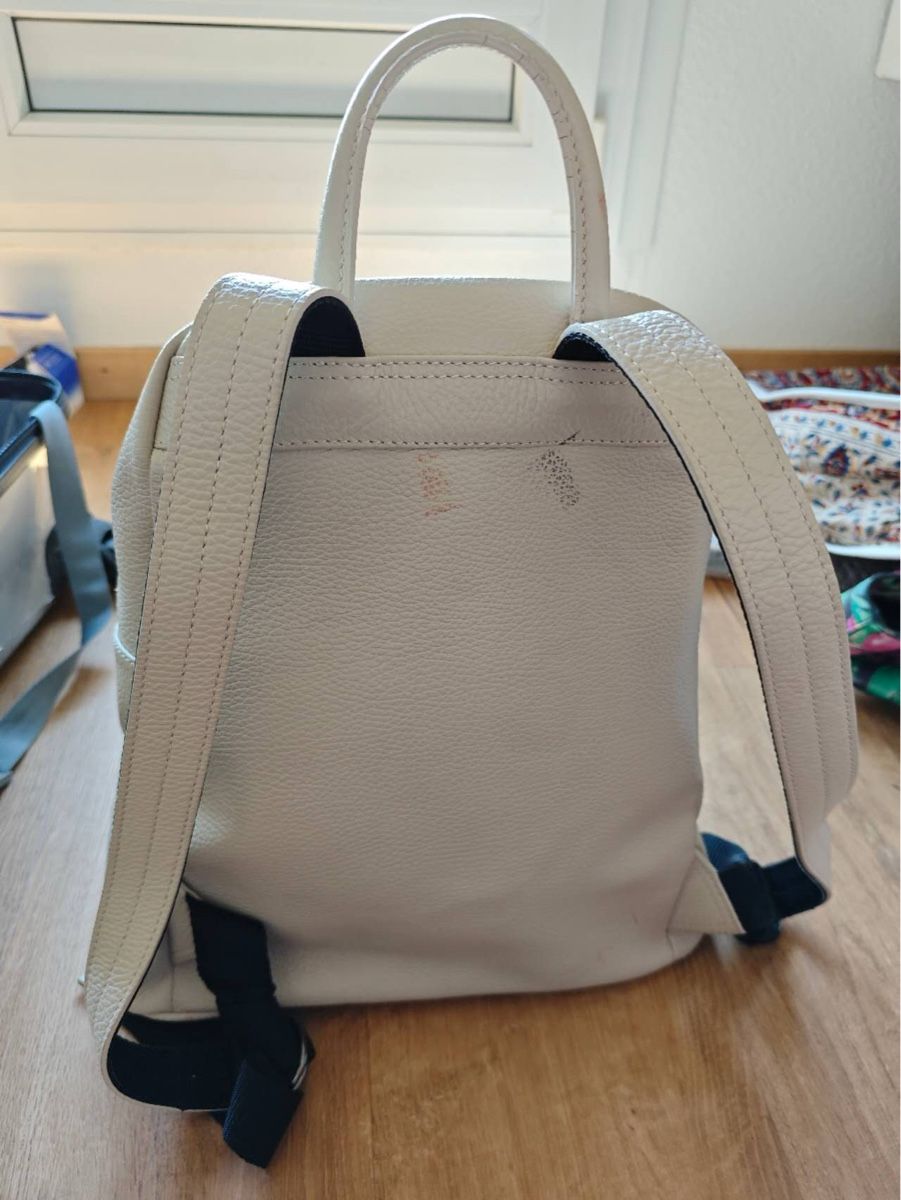 Zaini: Stylish Cream Leather Backpack - Perfect for everyday! – Usato da Genève venduto da Noemie.wrmsi 3