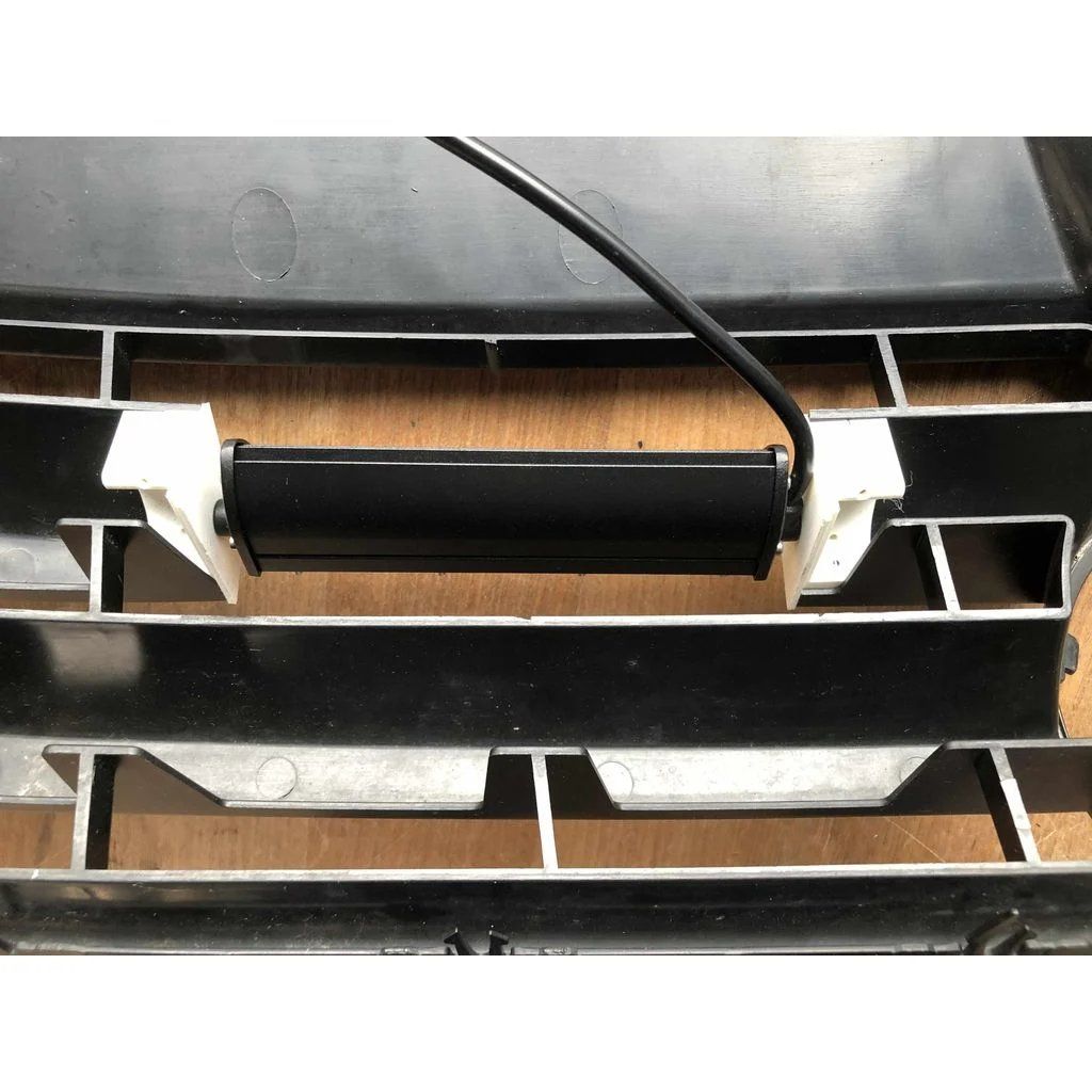 VW Tutti i ricambio: VW T5.2 LED Integrationskit für Kühlergrill – Nuovo e nell'imballaggio originale da Full-Reuenthal venduto da halle46 1