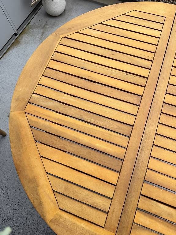 Tavoli: Teakholz Gartentisch rund 110cm – Nuovo e nell'imballaggio originale da Bremgarten AG venduto da val_ch 1