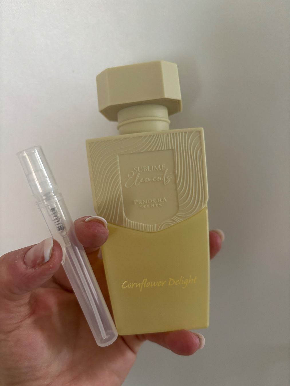 Profumi & Eau de Toilette: Pendora Cornflower EDP5ML(Oat & Cornflower Jo Malone Dupe) – Usato da Zürich venduto da deruja