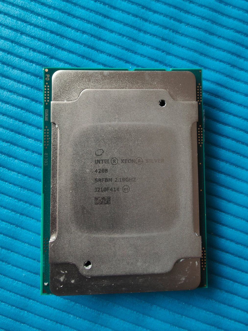 Intel Server: Intel xeon Silver 4208 – Usato da Oberengstringen venduto da DelCtrl