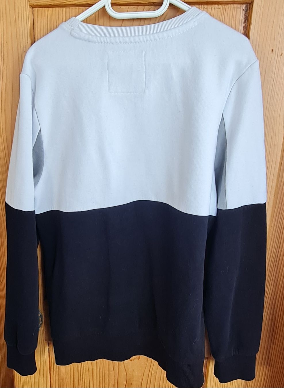 C&A Pullover & Sweatshirts: Sweatshirt Junge Gr. 146/152 – Gebraucht aus Beinwil Freiamt von tafa8 1