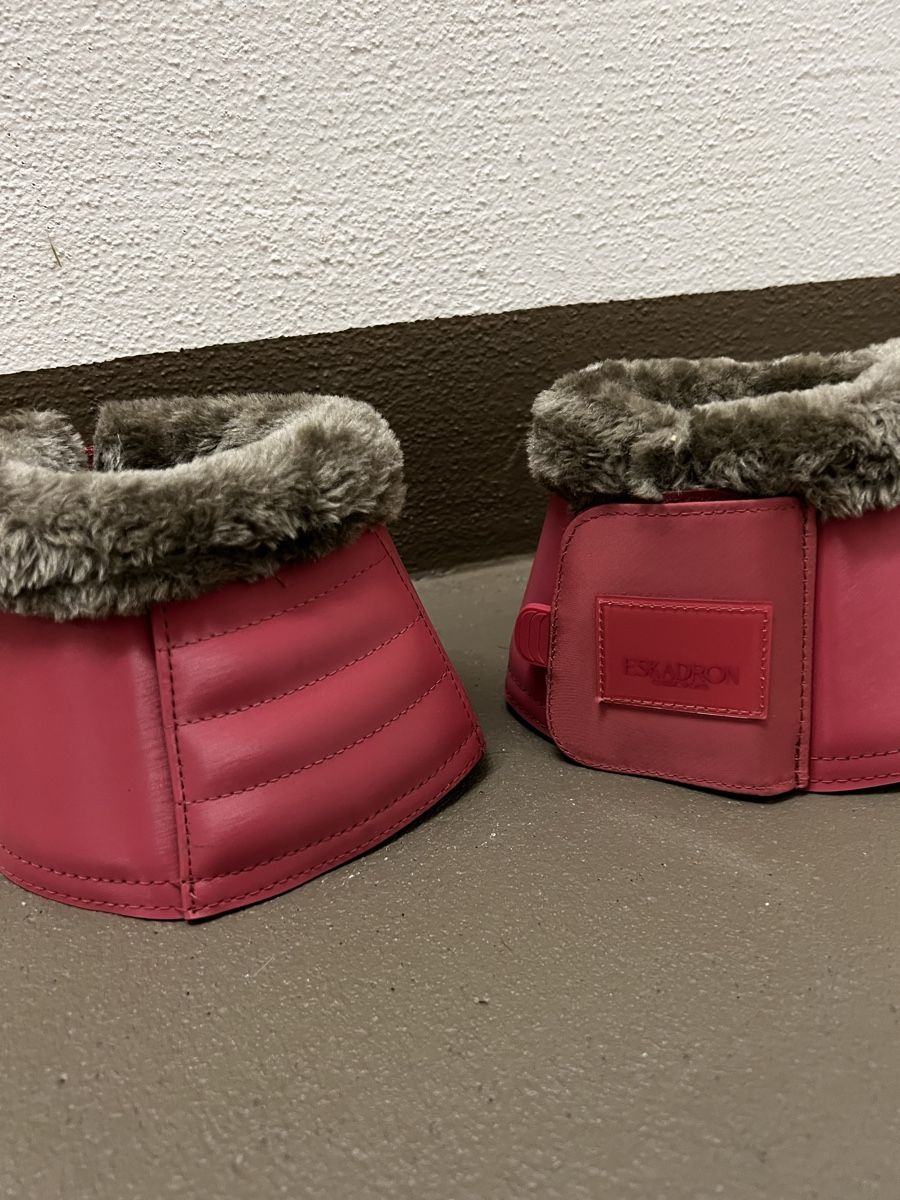 Selle & Accessori: Eskadron Classic Sport Set in rouge – Usato da Scherz venduto da noelle_j 2