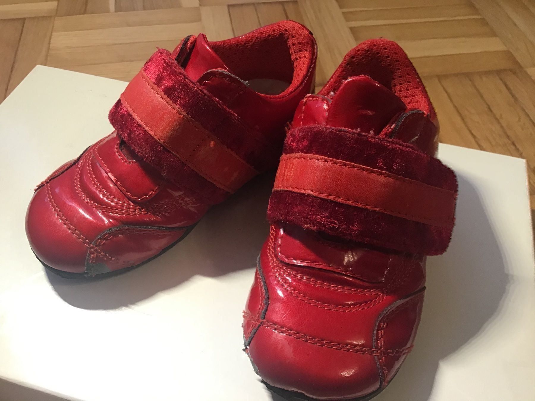 Bikkembergs Scarpe per ragazze: Turnschuh von Bikkembergs Grösse 22 – Usato da Emmenbrücke venduto da Hathor123