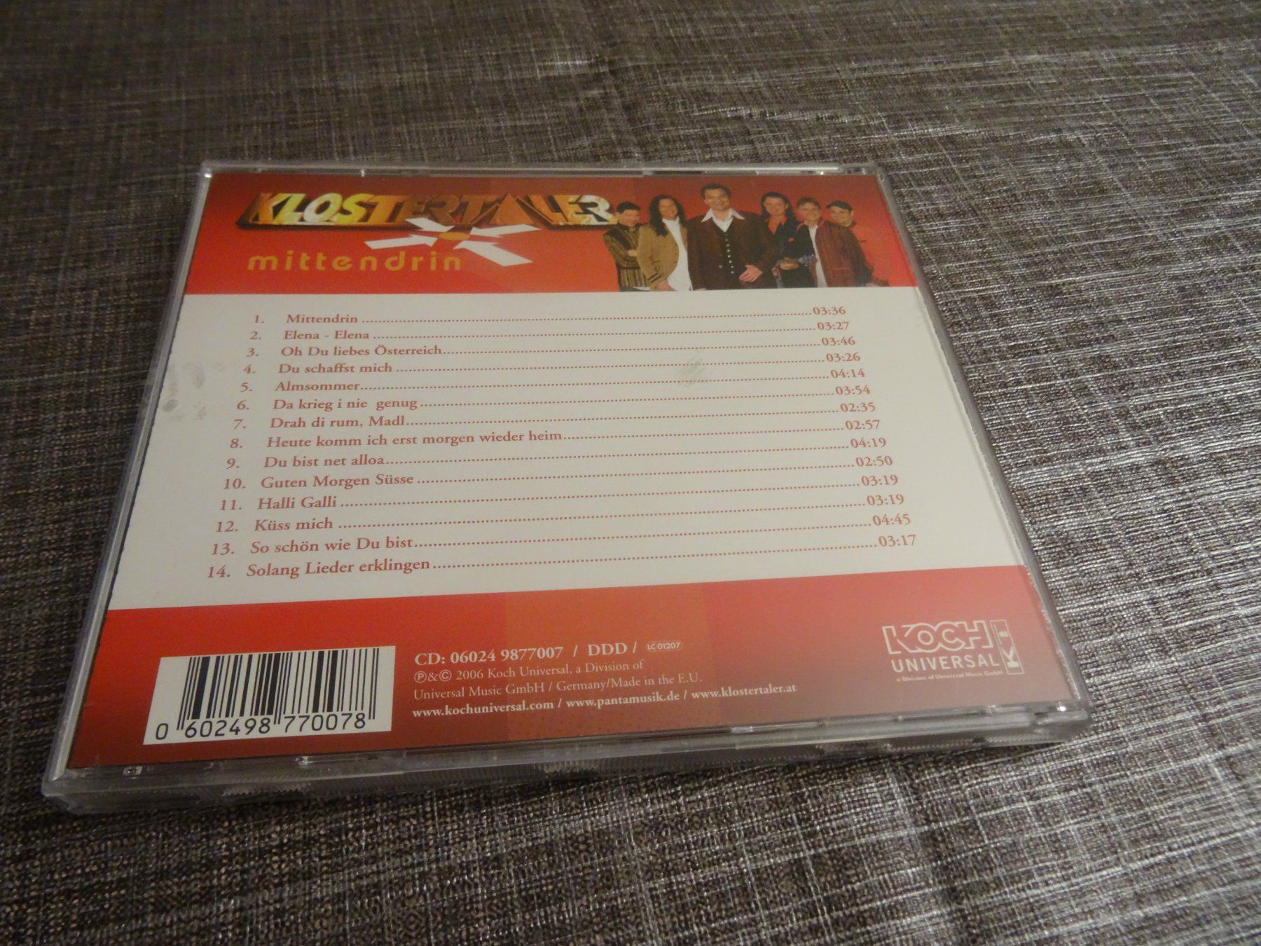 CD: Klosterthaler - mittendrin - CD - – Usato da Olten venduto da Disc-Ausverkauf 1