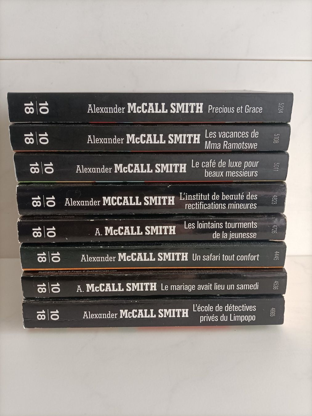 Libri: lot 8 romans Alexander McCall Smith / Mma Ramotswe – Usato da crans montana venduto da AB3963