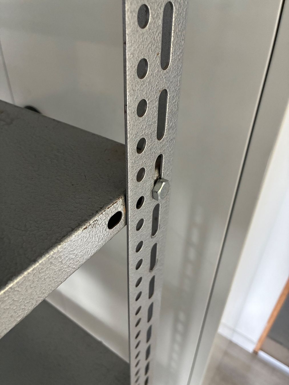 Scaffali: Robustes Metallgestell 200x100x50cm – Usato da Niederhelfenschwil venduto da Spider150 3