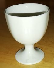 Altre Stoviglie: WEDGWOOD ETRURIA Eierbecher weiss – Nuovo (secondo la descrizione) da Wolfhalden venduto da Elisabeth_b