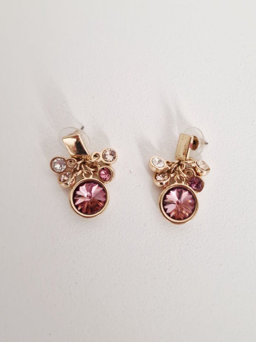Ohrringe & -stecker: Hübsche goldige Ohrringe mit Rosa Steinen – Gebraucht aus Hallau von CHACLA