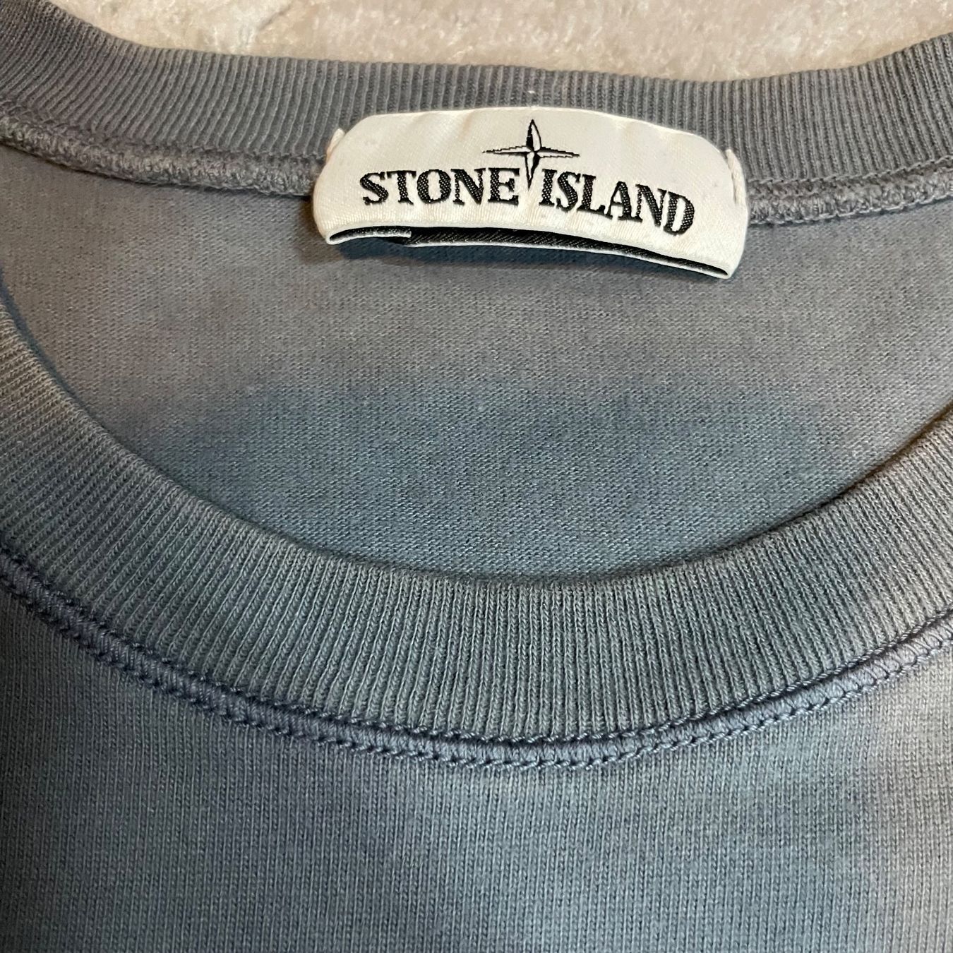 Stone Island Maglioni & Felpe: Stone Island Pullover Grau L Sweatshirt Logo Patch – Usato da Bubikon venduto da SwissSecondLife 6