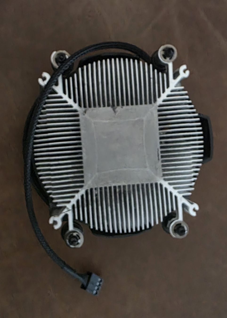Amd Ventilateurs: AMD Boxed CPU Kühler - Standard Kühlern – D'occasion à Niederuzwil par 262305 2