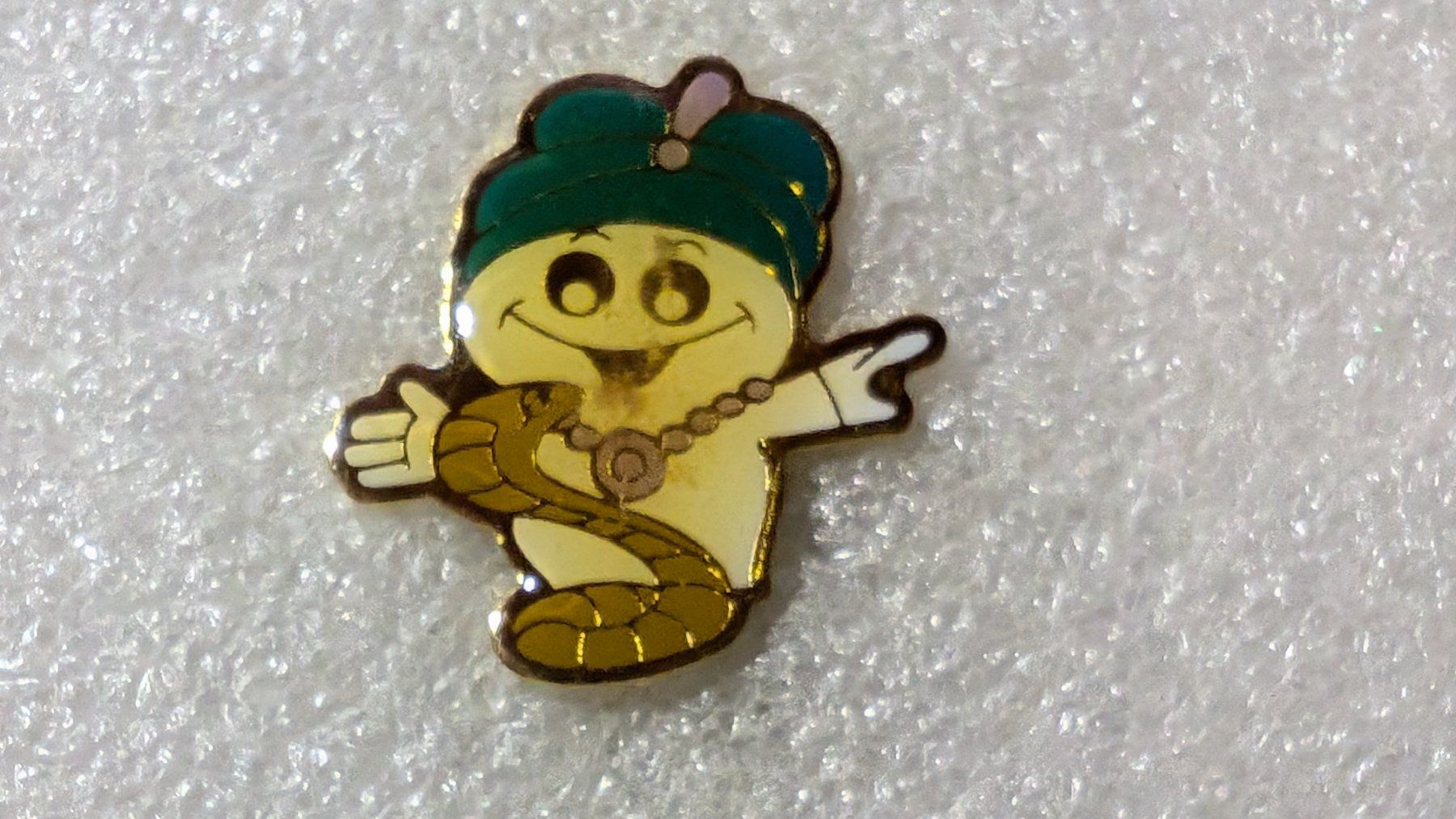 Placchette & Badge: Ansteckpin 216: Maga Bio – Usato da Oppligen venduto da Pin-Fall-Shop