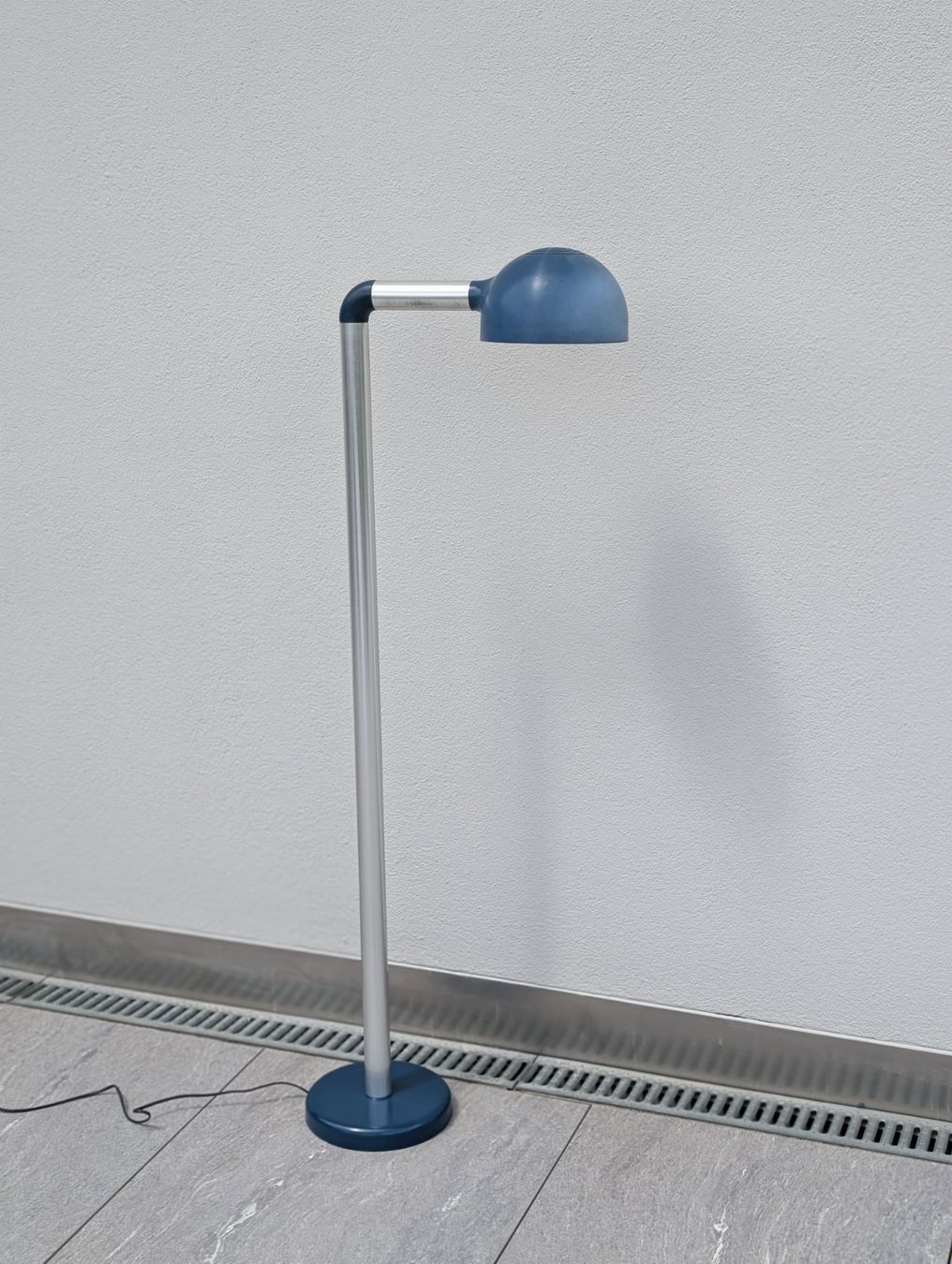 Lampen: Stehleuchte von Robert Haussmann 1965 – Gebraucht aus Rotkreuz von CRLNSC 3