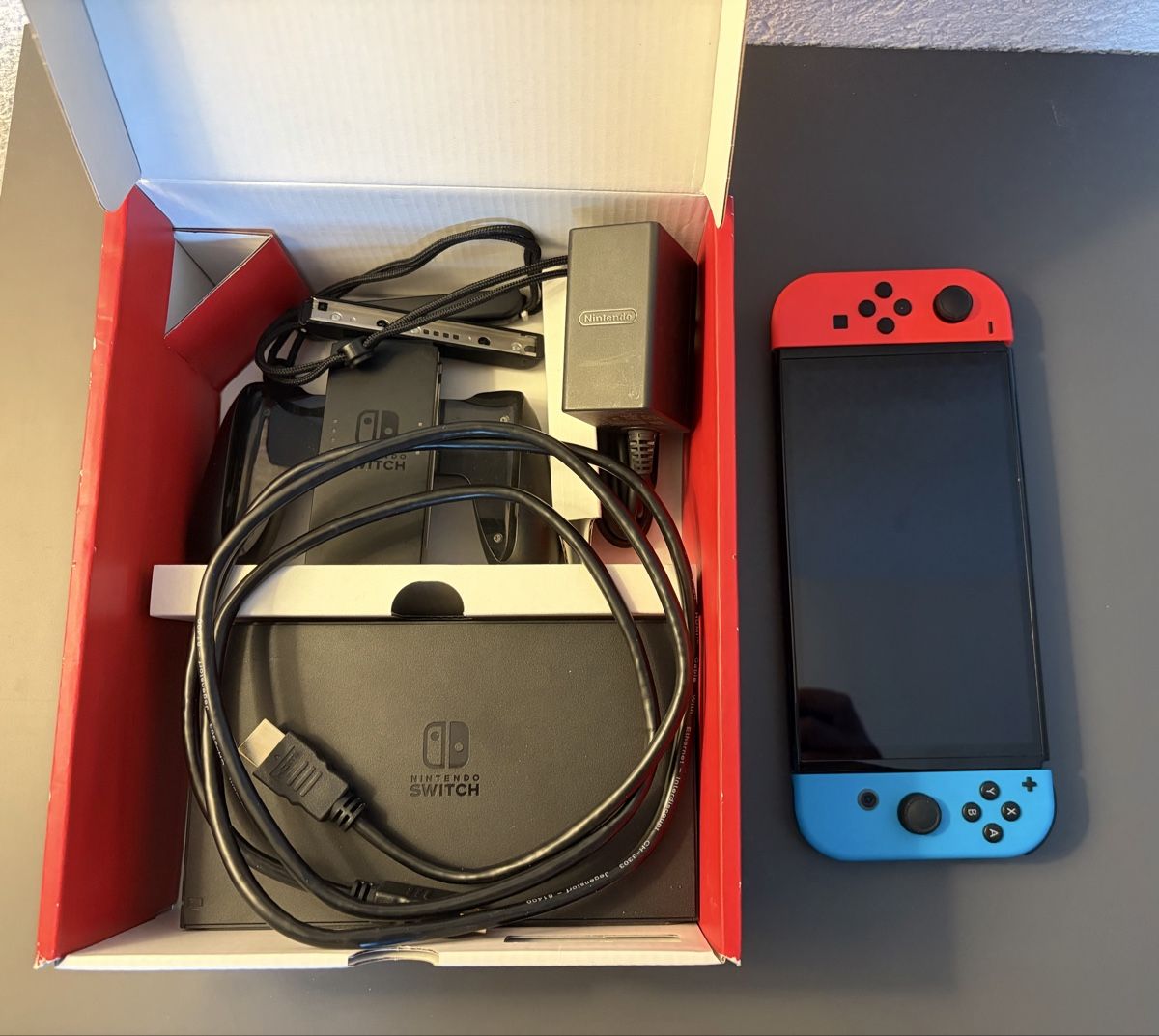 Nintendo Console: Nintendo Switch OLED Perfect !! – Usato da Moudon venduto da AndreSR89 4