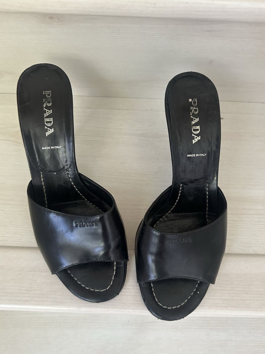 Prada Scarpe da donna: Prada Sandalen Schwarz Grösse 38 Leder – Usato da Kilchberg ZH venduto da Hoven01 1