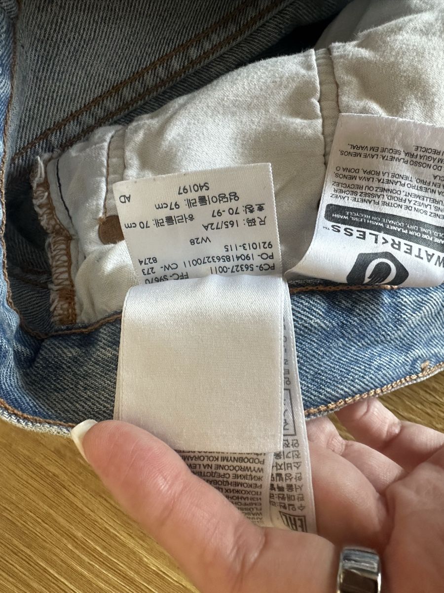 Levi's Pantaloni: Levis short 501 28W (36/38) – Usato da Erlenbach ZH venduto da Kevlau 5
